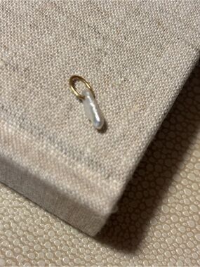 WWAKE Pearl Charm